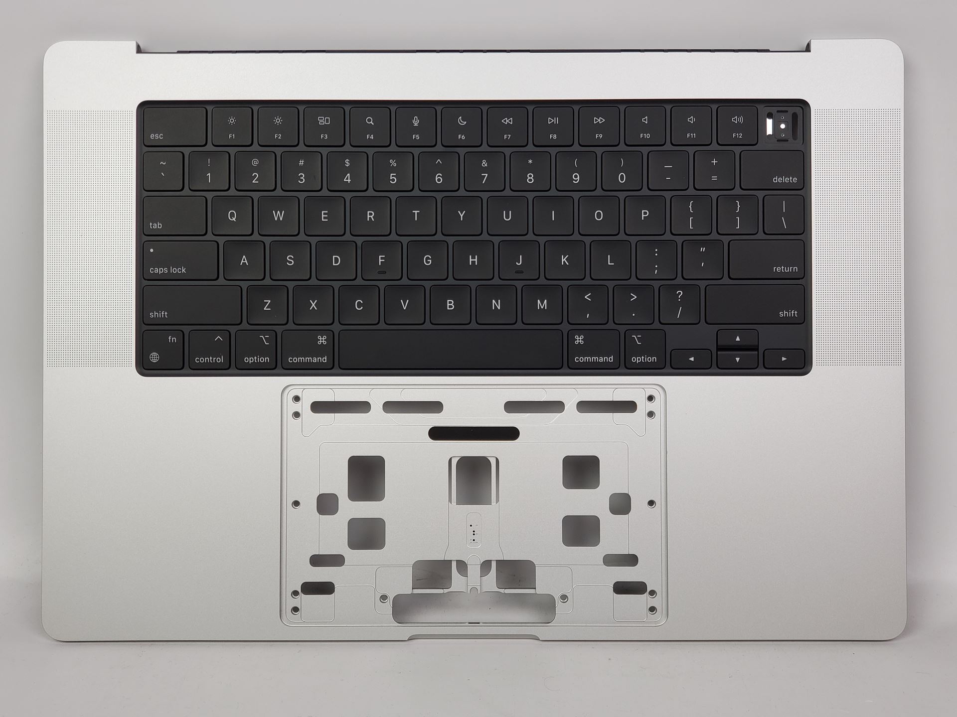 MacBook Pro A2485 Topcase
